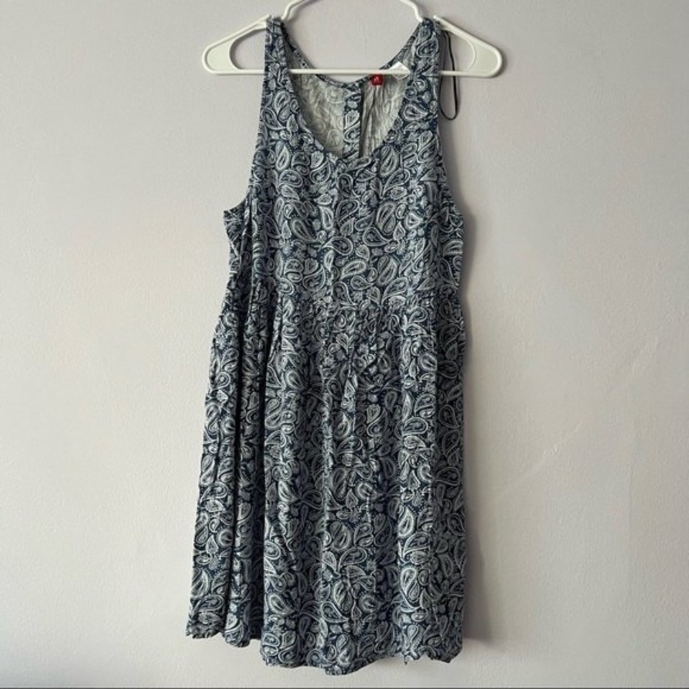 🍉 H&M Paisley Print Boho Sleeveless Button Down Back Flare Dress - Picture 1 of 8